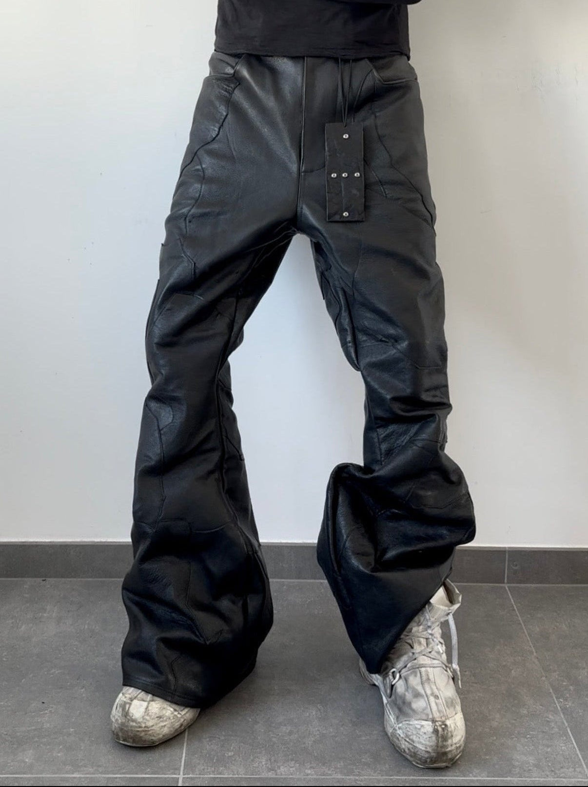 SCRAP LEATHER DENIM PANTS