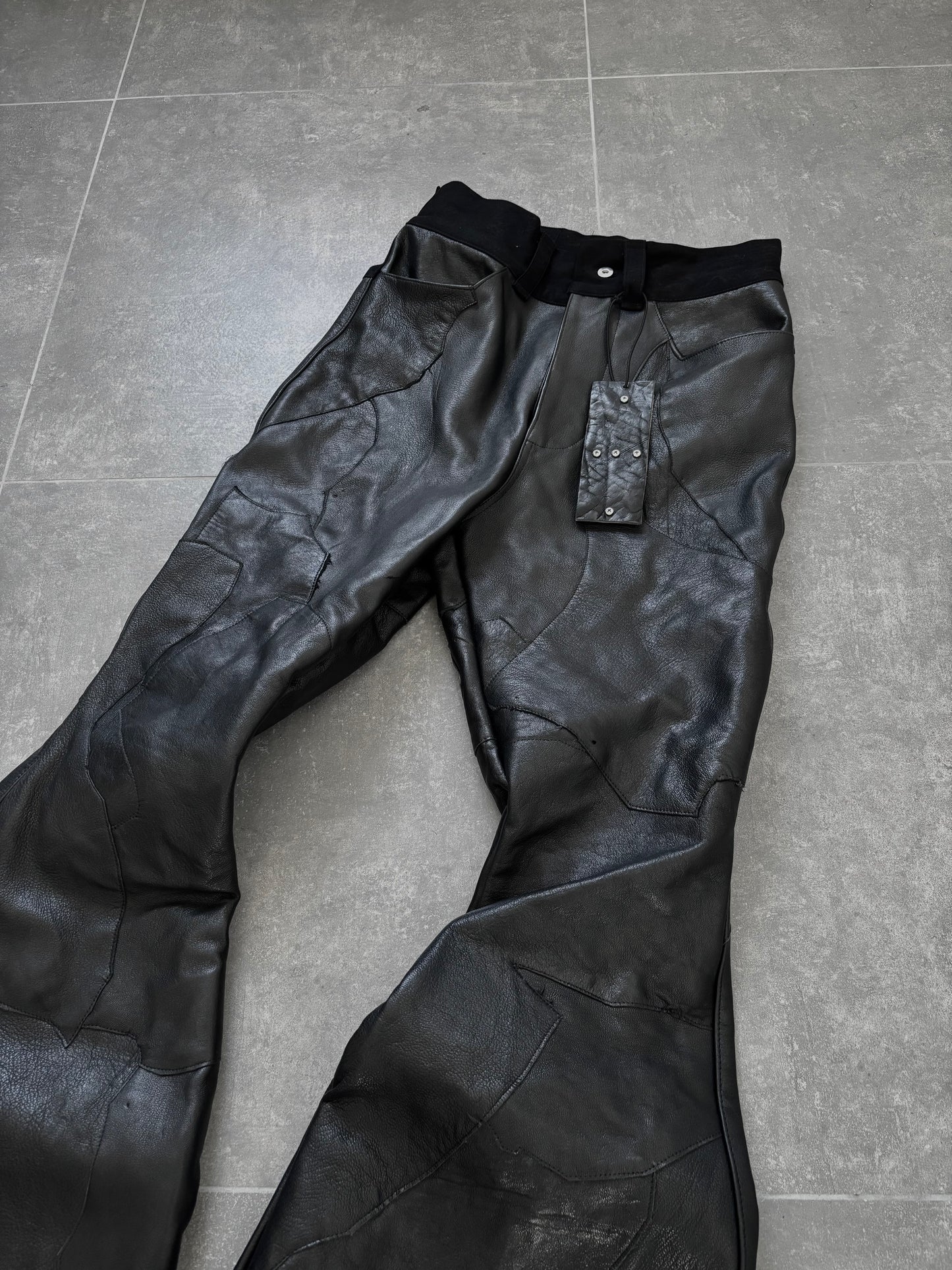 SCRAP LEATHER DENIM PANTS